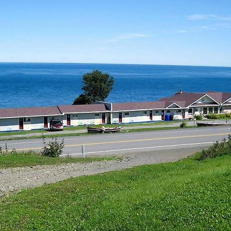 Motel Du Cap St-Yvon Cloridorme Exteriér fotografie